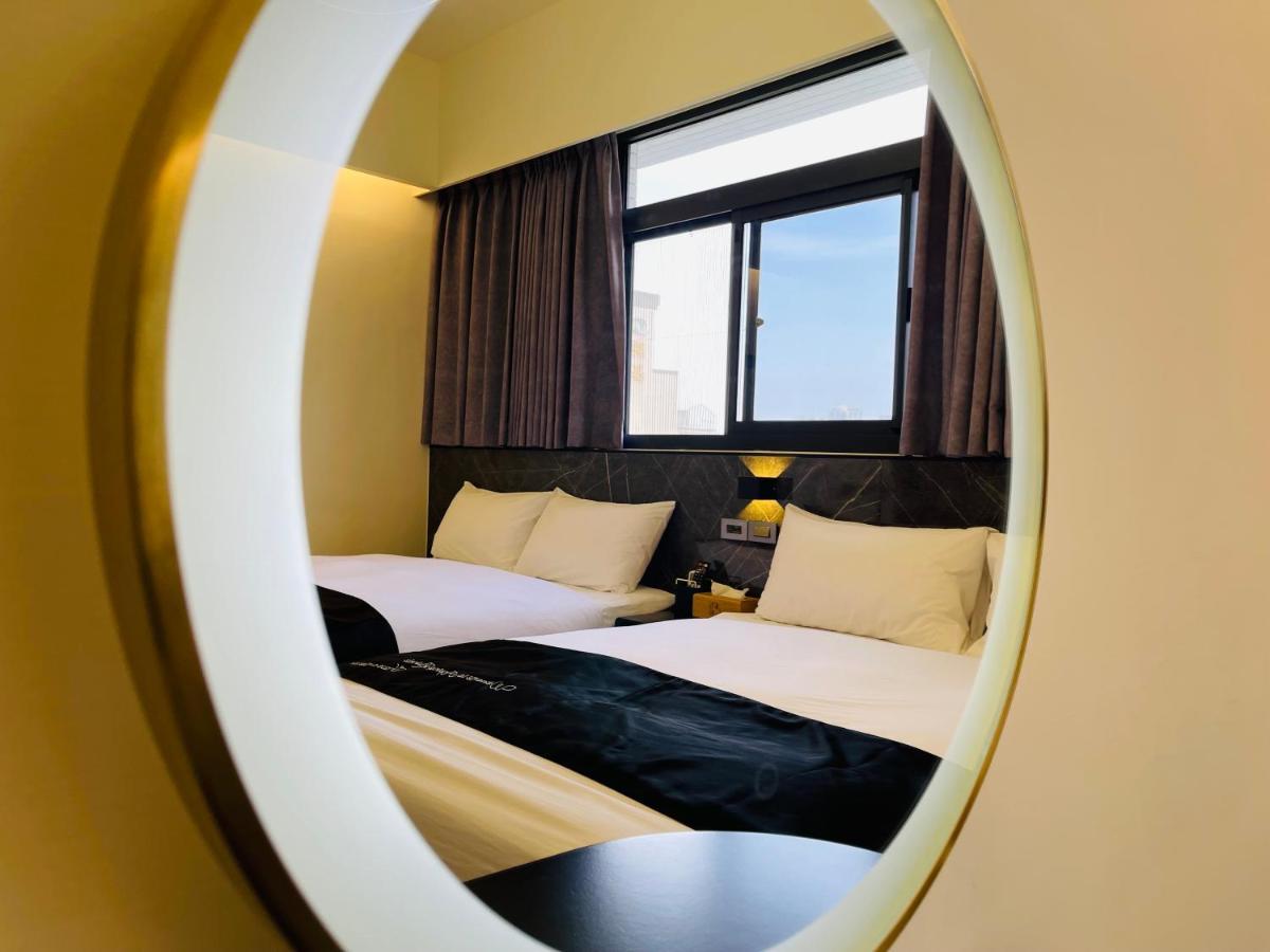 Six Seasons Inn - Qian He Tainan Buitenkant foto